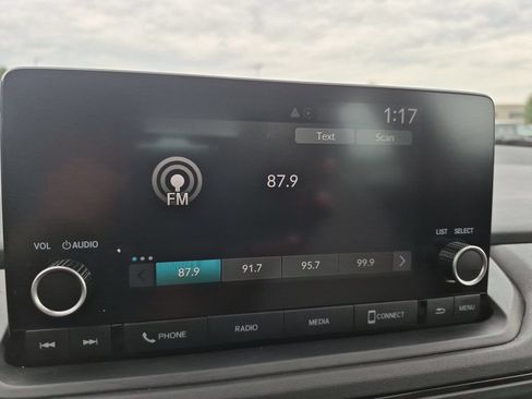Used 2024 Honda Accord EX image 18