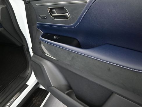 New 2026 INFINITI QX80 SPORT w/ Sport Exterior Package image 24