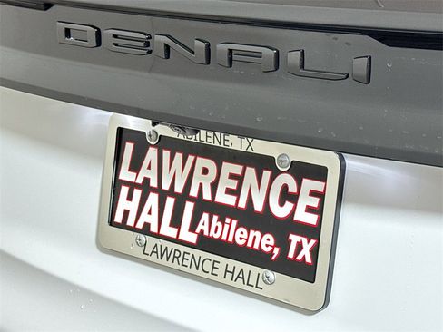 New 2026 GMC Acadia Denali Ultimate w/ LPO, Floor Liner Package image 18