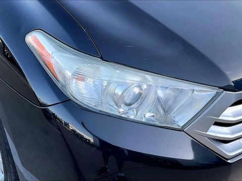 Used 2012 Toyota Highlander Limited w/ Tow Pkg FWD image 26