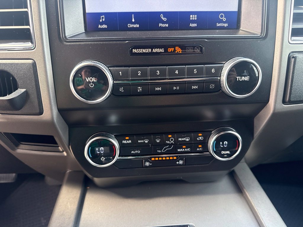 Used 2020 Ford Expedition XLT RWD image 25