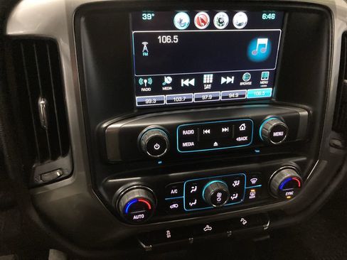 Used 2017 Chevrolet Silverado 1500 LT w/ All Star Edition AWD/4WD image 13