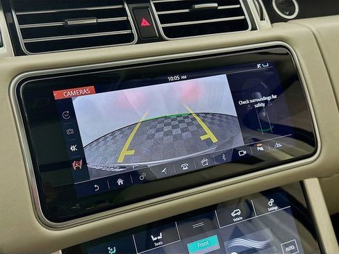 Used 2019 Land Rover Range Rover HSE image 19