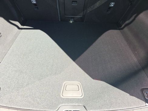 New 2026 Volvo XC60 B5 Ultra w/ Protection Package Premier image 12