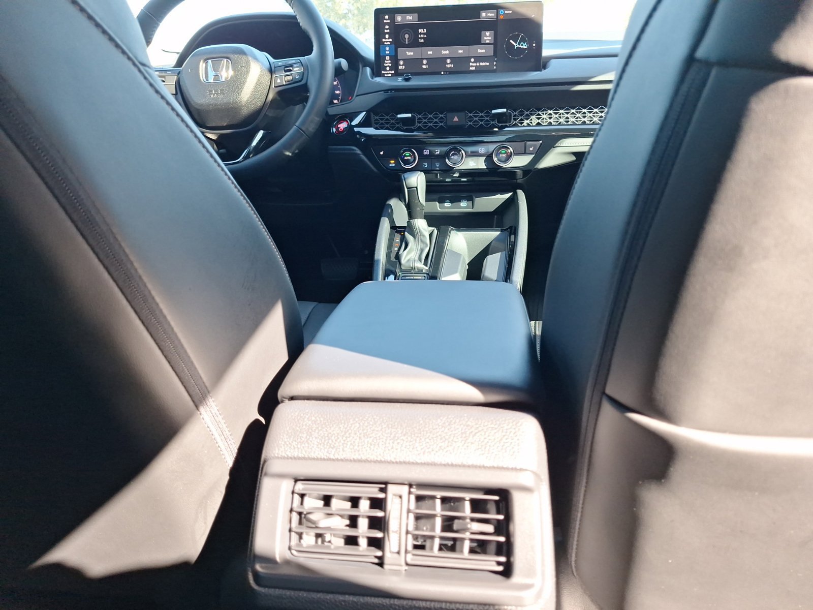 Used 2026 Honda Accord EX-L image 32