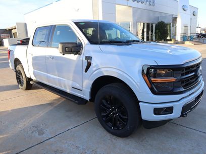 New 2025 Ford F150 XLT w/ Equipment Group 302A MID