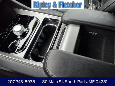 Used 2024 Jeep Wagoneer Series II AWD/4WD image 17