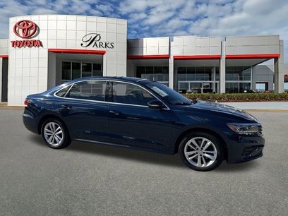 Used 2020 Volkswagen Passat 2.0T SE