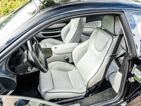 Used 2000 Aston Martin DB7 Vantage RWD image 36