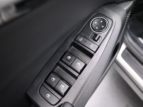 Used 2024 Kia Seltos S AWD/4WD image 13