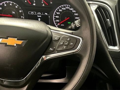 Used 2020 Chevrolet Malibu LT image 12