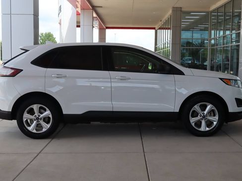 Used 2016 Ford Edge SE FWD image 11