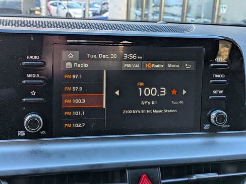 Used 2025 Kia Seltos LX image 17