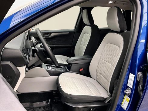 Certified 2023 Ford Escape Active image 25