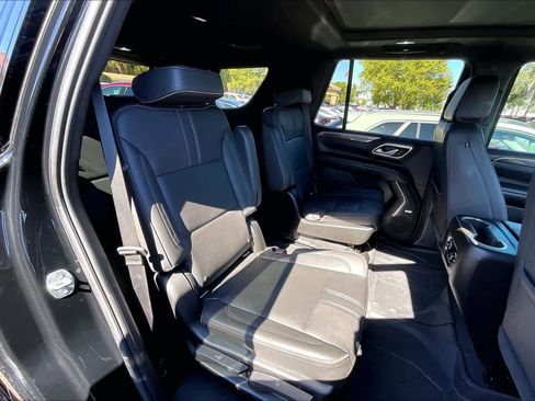 Used 2021 Chevrolet Tahoe RST w/ Luxury Package image 26