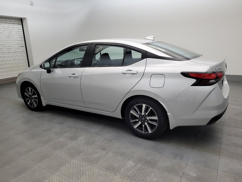 Used 2025 Nissan Versa SV w/ Trunk Package FWD image 3