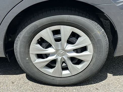 Used 2014 Toyota Corolla L FWD image 5