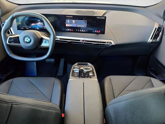 Used 2026 BMW iX xDrive60 AWD/4WD image 21
