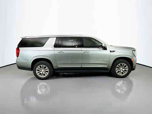 Used 2023 GMC Yukon XL Denali AWD/4WD image 8