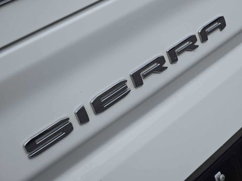 Certified 2024 GMC Sierra 1500 AT4 w/ Technology Package image 11