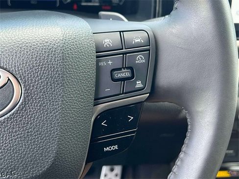 Used 2025 Toyota Camry XSE image 28