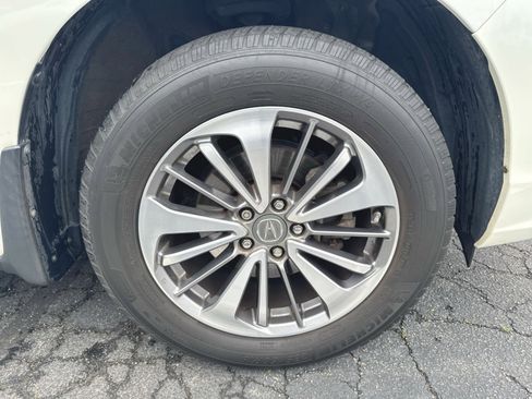 Used 2017 Acura RDX AWD w/ Advance Package image 2