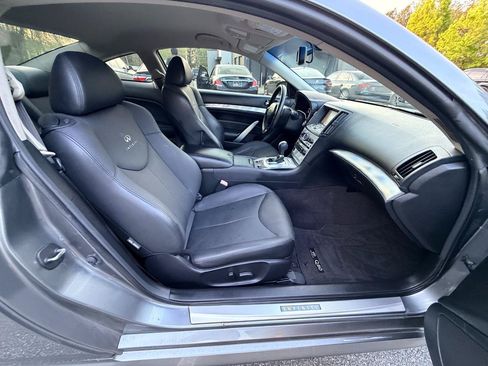 Used 2014 INFINITI Q60 Journey RWD image 11