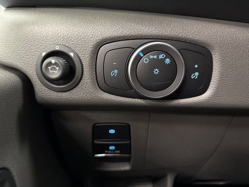 New 2025 Ford Transit 150 Low Roof image 15