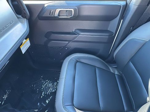 New 2025 Ford Bronco Outer Banks image 12