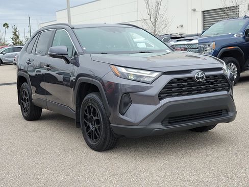 Used 2025 Toyota RAV4 XLE w/ Convenience Package image 34