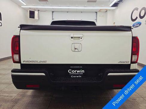 Used 2017 Honda Ridgeline RTL-E image 4