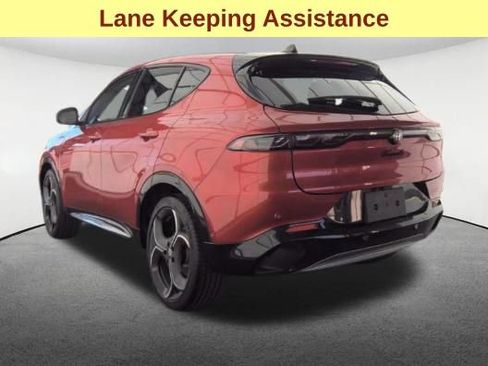 Used 2026 Alfa Romeo Tonale w/ Active Assist Package AWD/4WD image 8