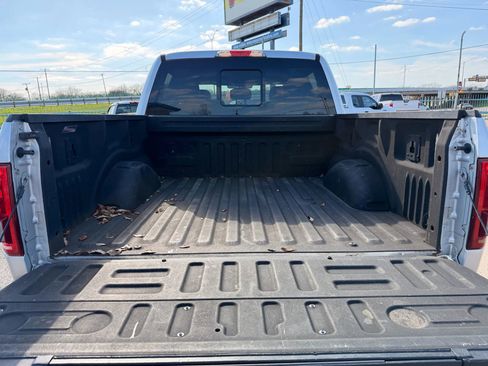 Used 2015 Ford F150 Lariat w/ Equipment Group 501A Mid image 12