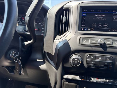 Used 2021 Chevrolet Silverado 1500 Custom RWD image 10