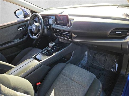 Used 2022 Nissan Rogue SV image 19