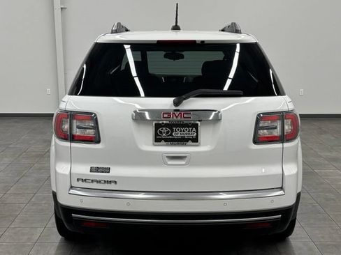 Used 2016 GMC Acadia SLE FWD image 3
