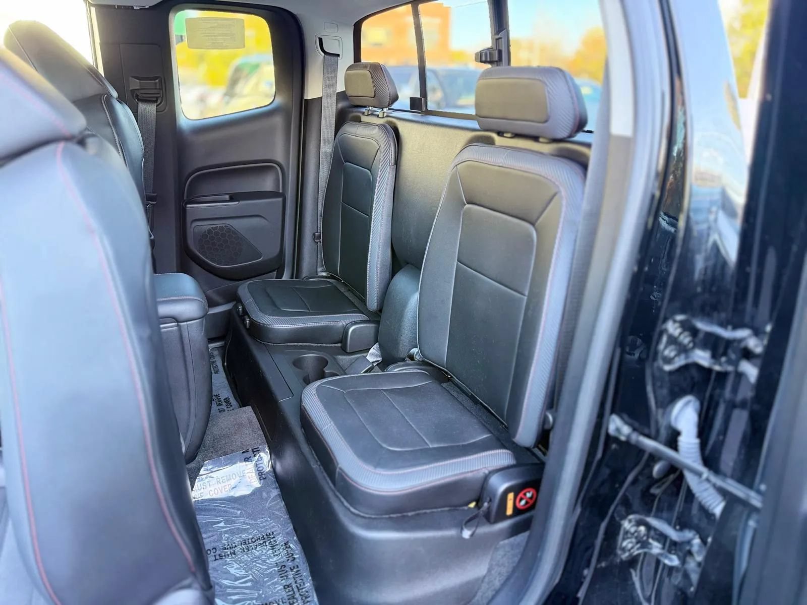 Used 2018 GMC Canyon All Terrain w/ Trailering Package AWD/4WD image 15