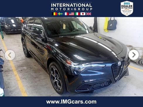 Used 2024 Alfa Romeo Stelvio Veloce AWD/4WD image 1