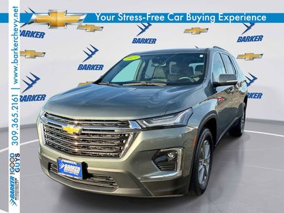 Used 2023 Chevrolet Traverse LT