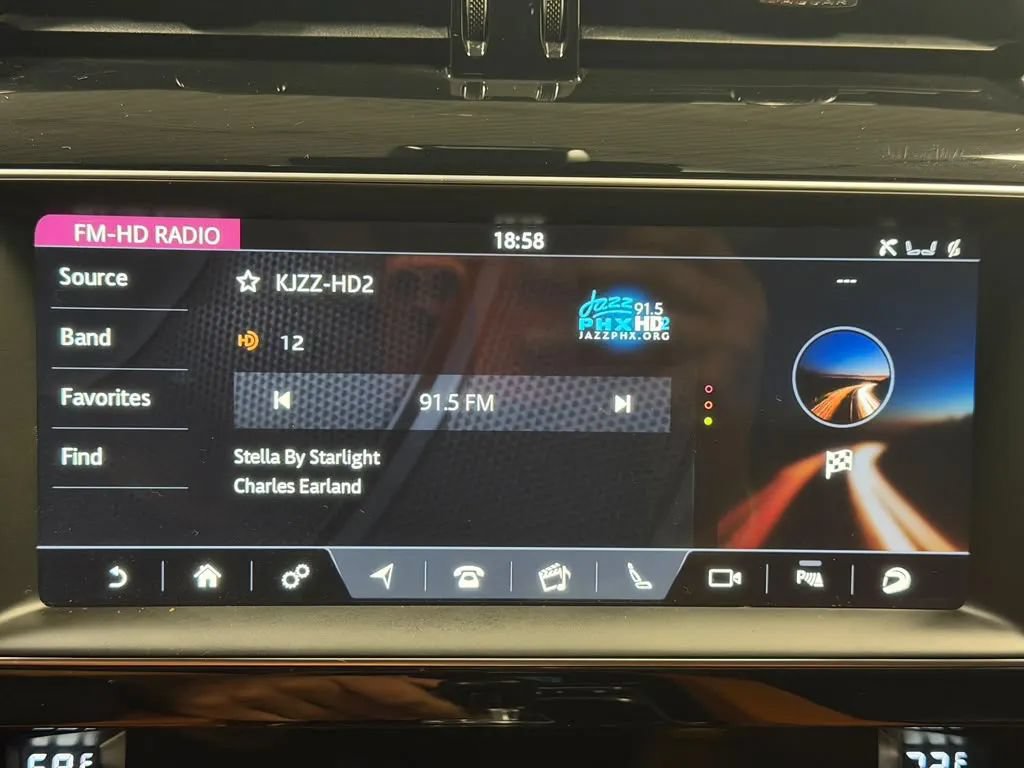 Used 2020 Jaguar F-PACE SVR AWD/4WD image 42