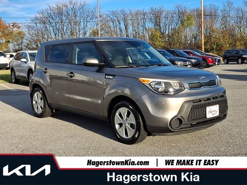 Used 2016 Kia Soul Base image 1