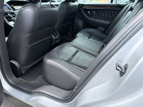 Used 2019 Ford Taurus Limited FWD image 20