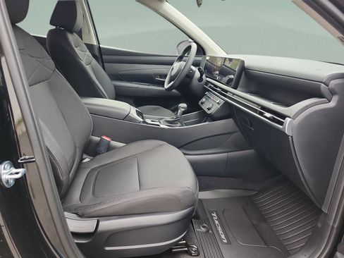 New 2026 Hyundai Tucson SE image 18