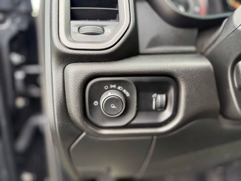 Used 2024 RAM 3500 Tradesman w/ Chrome Appearance Group image 14