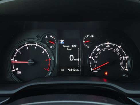 Used 2021 Toyota 4Runner SR5 AWD/4WD image 21