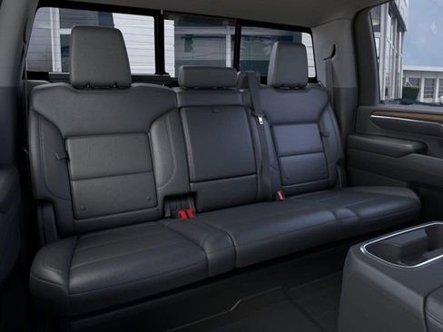 New 2026 GMC Sierra 2500 SLT w/ SLT Premium Package AWD/4WD image 17
