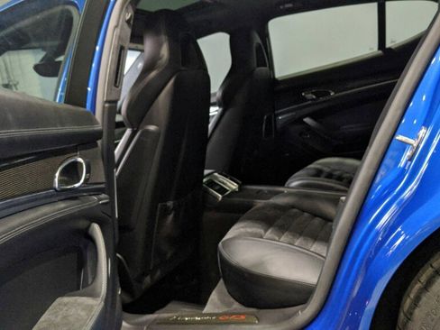 Used 2015 Porsche Panamera GTS image 23