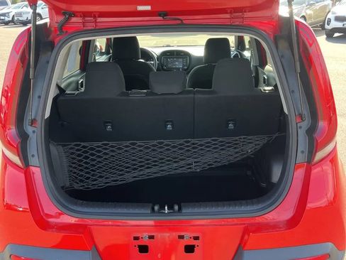 Used 2021 Kia Soul LX FWD image 7