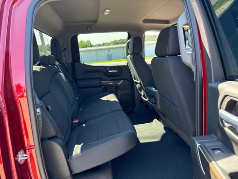 Used 2021 Chevrolet Silverado 1500 LT Trail Boss w/ Bed Protection Package AWD/4WD image 12