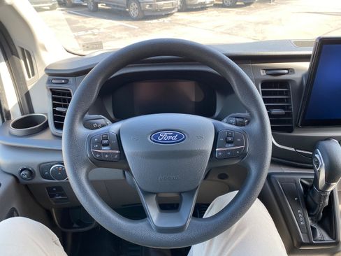 New 2026 Ford Transit 250 148 Medium Roof w/ Load Area Protection Package RWD image 21